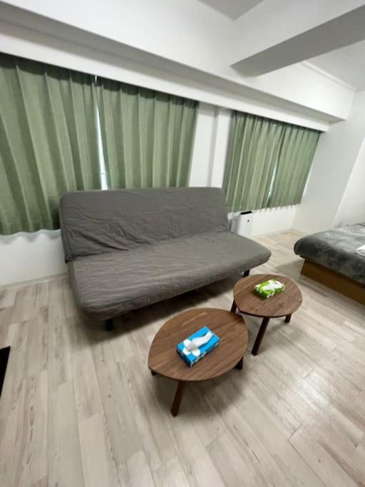 公寓 Shinosaka Jr 30s, Direct To Kansai Airport 關西空港直達, Umeda 6min, Kyoto 25min, Early Check In